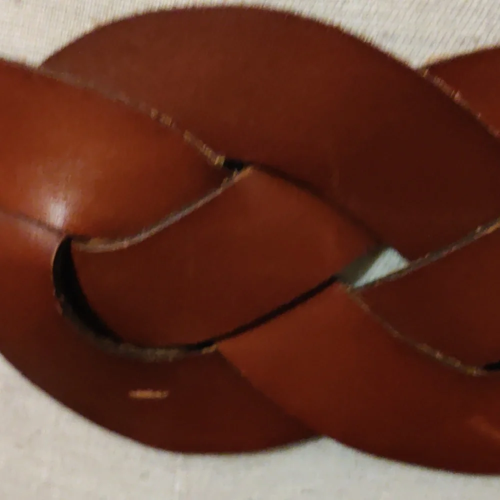 Athleta Women's Leather Belt Size M/L